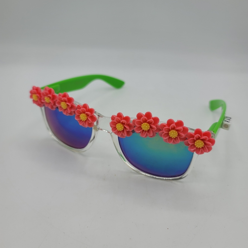 Floral Embellished Sunglasses - Green Frame, Blue Gradient Lens - Picture 1 of 6